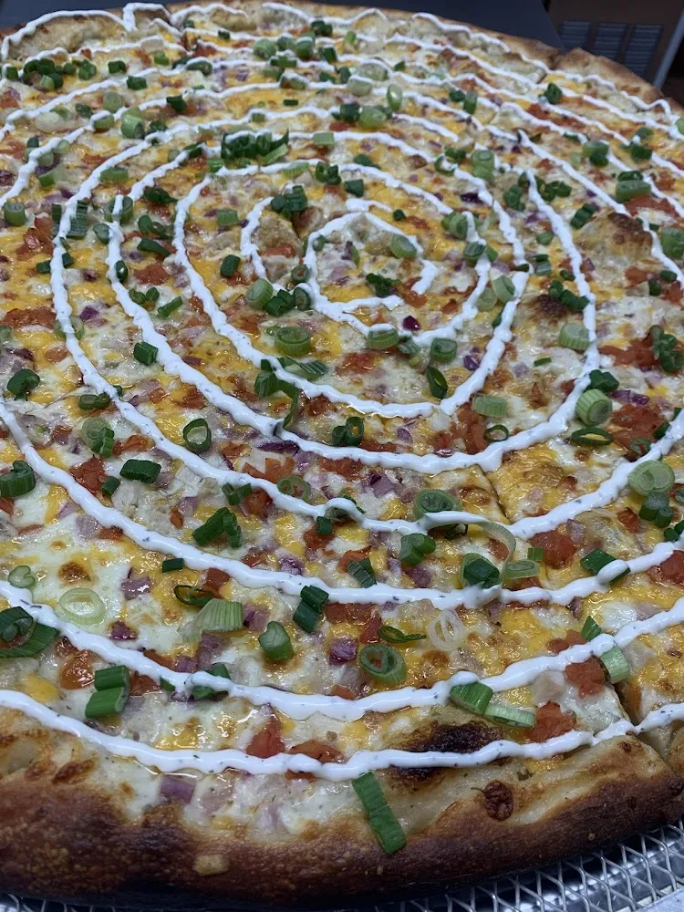 The Gilroy Chicken Garlic Pizza